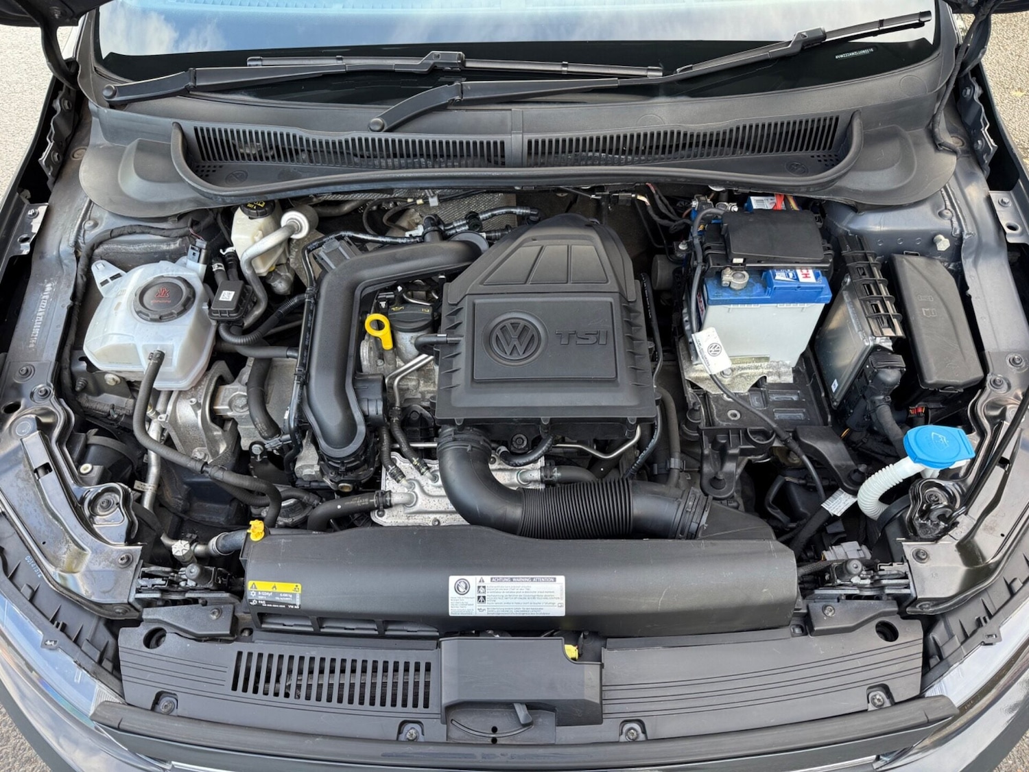 Used Volkswagen Polo 2020 for sale - 77137079: Photo 48