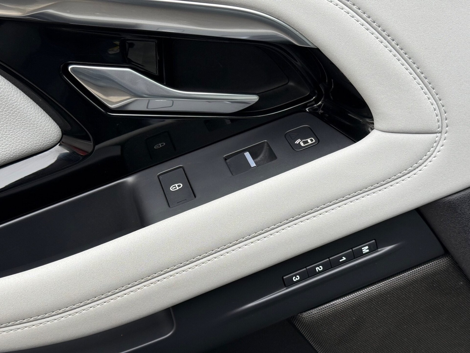 Used Land Rover Range Rover Evoque 2019 for sale - 77445860: Photo 27