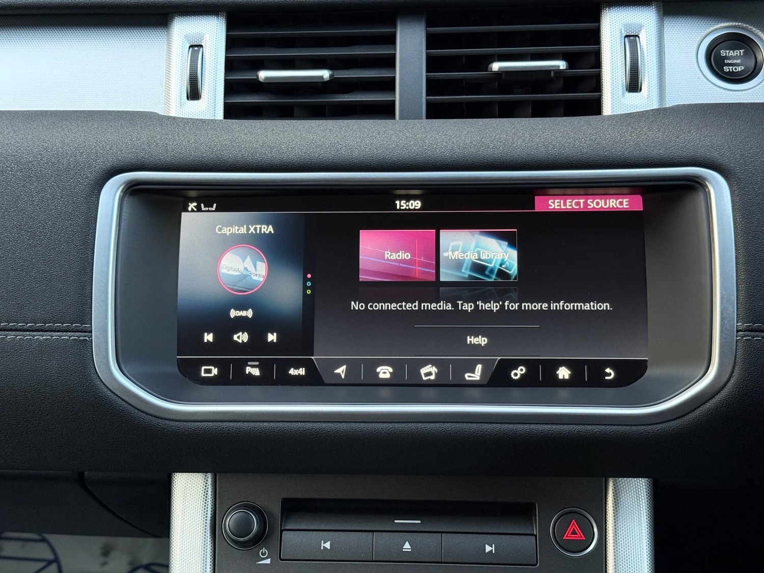 Used Land Rover Range Rover Evoque 2017 for sale - 76844880: Photo 43