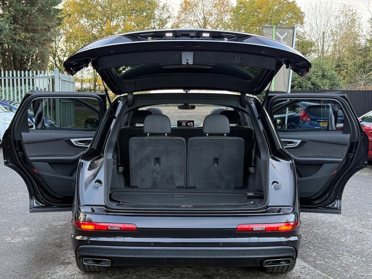 Used Audi Q7 2015 for sale - 76558408: Photo 28