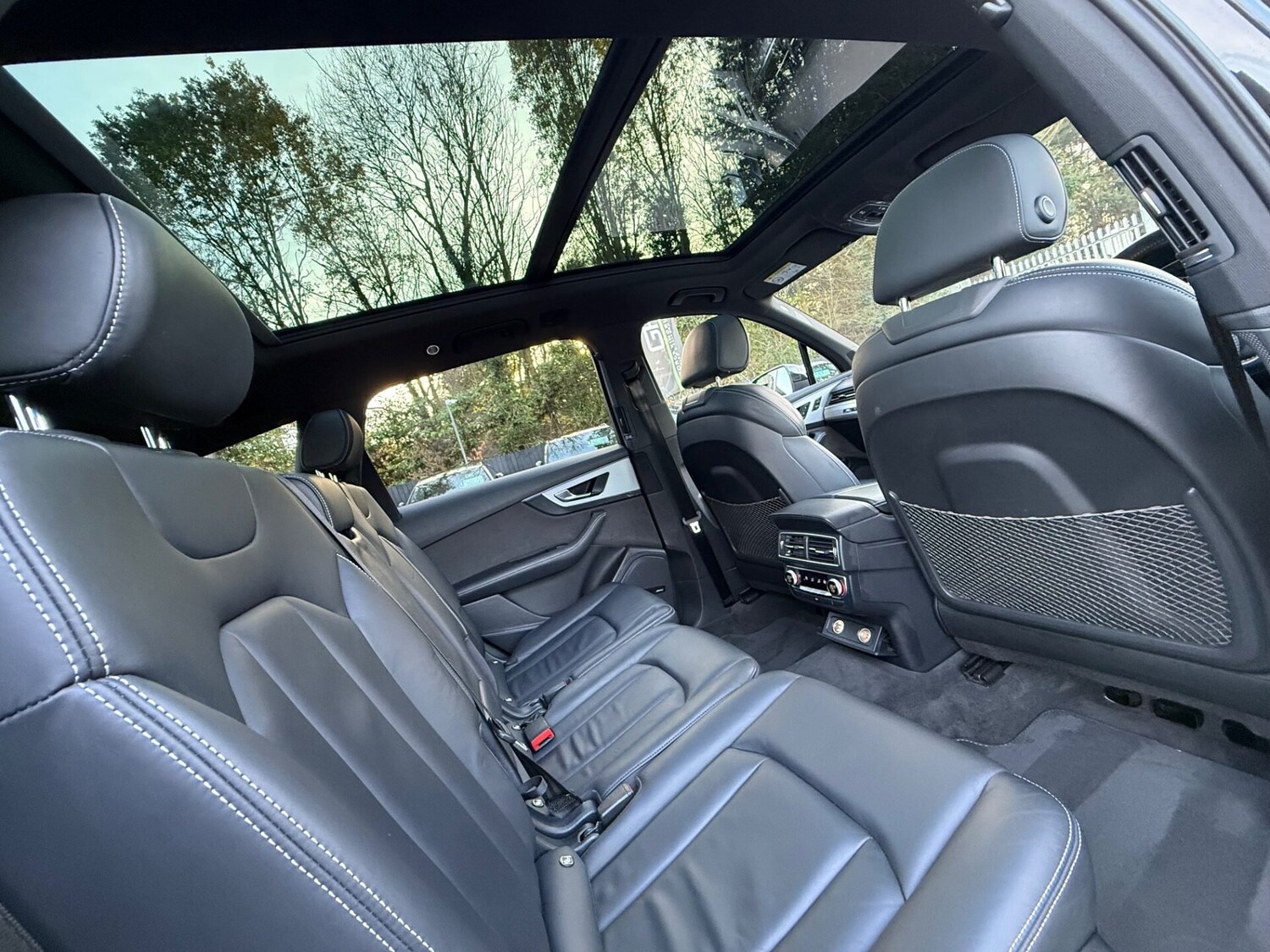 Used Audi Q7 2015 for sale - 76558408: Photo 41