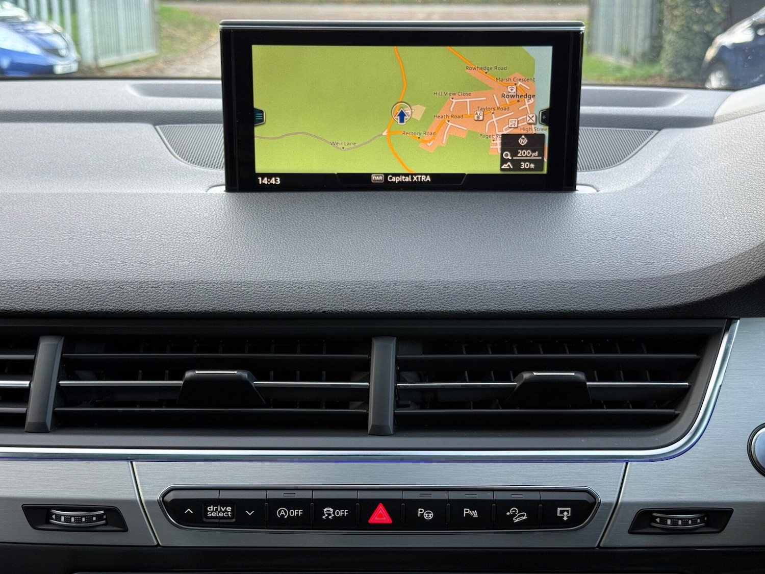 Used Audi Q7 2015 for sale - 76558408: Photo 50