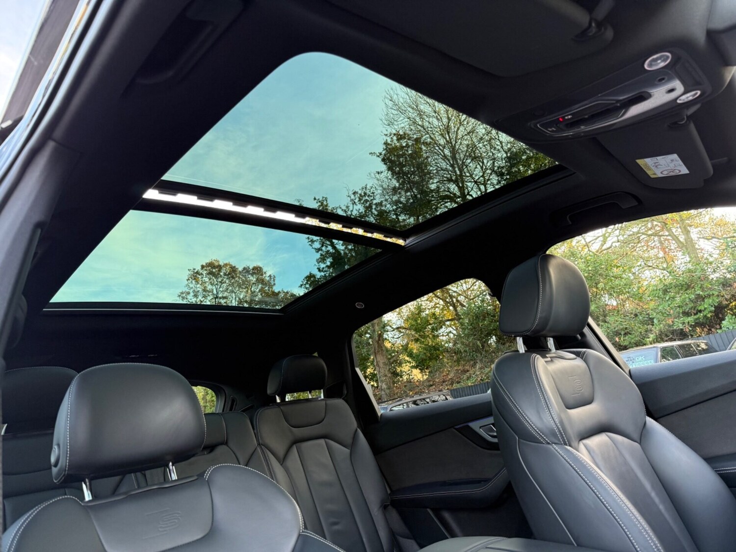 Used Audi Q7 2015 for sale - 76558408: Photo 63