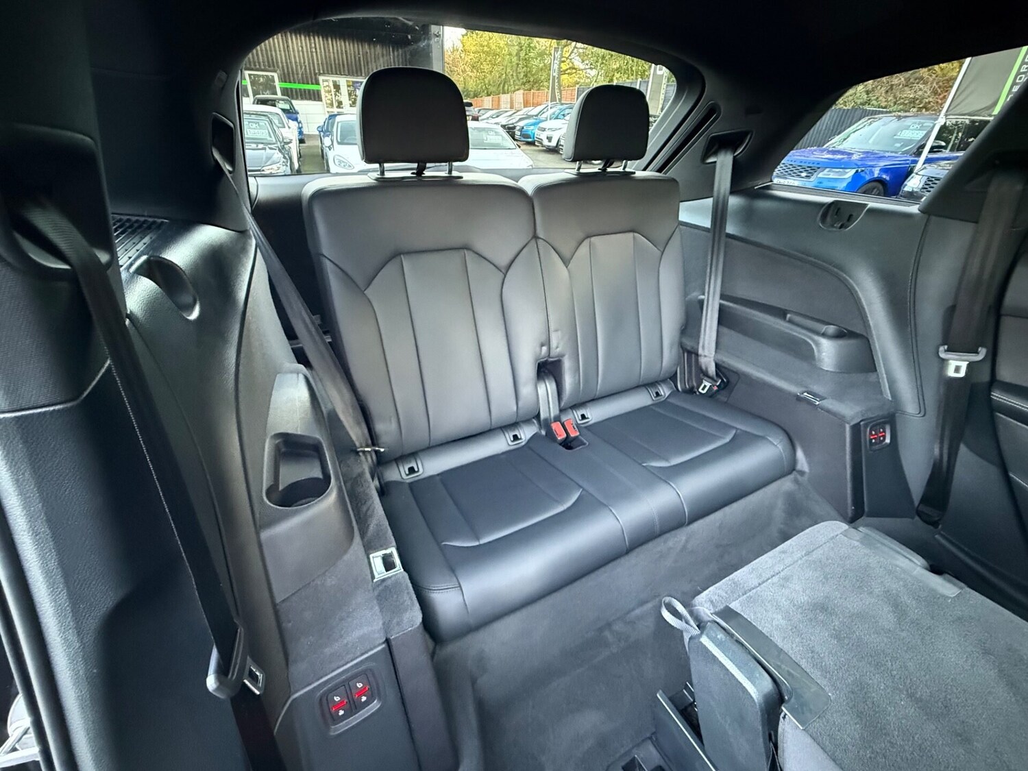 Used Audi Q7 2015 for sale - 76558408: Photo 65