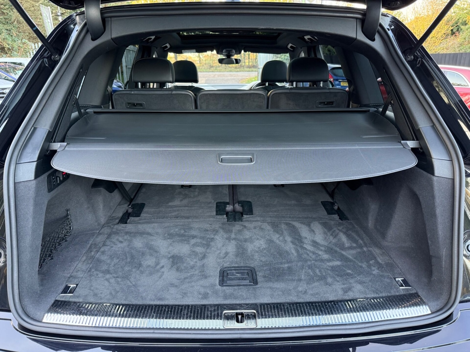 Used Audi Q7 2015 for sale - 76558408: Photo 67