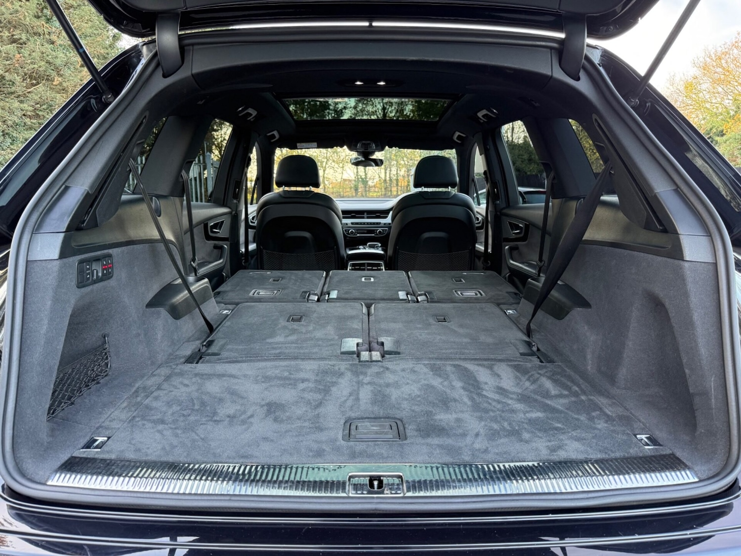 Used Audi Q7 2015 for sale - 76558408: Photo 72