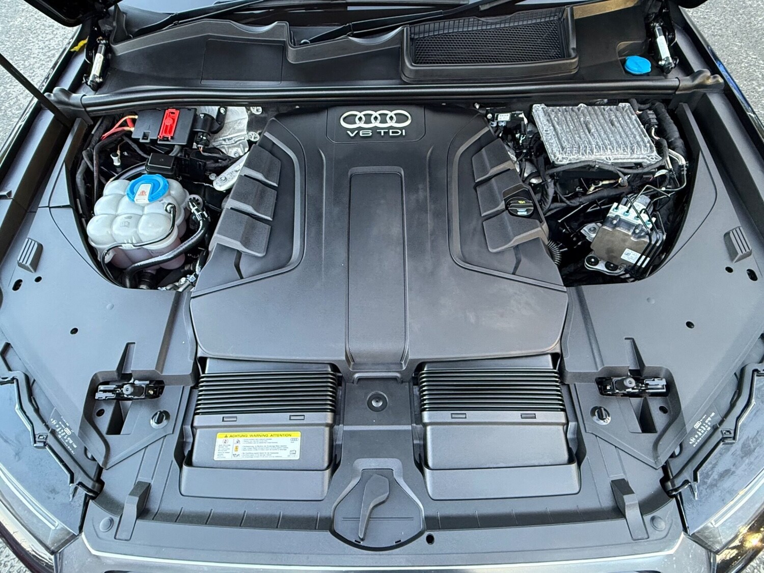 Used Audi Q7 2015 for sale - 76558408: Photo 73