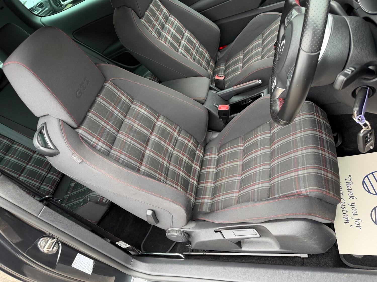 Used Volkswagen Golf 2010 for sale - 77758826: Photo 24