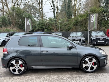 Used Volkswagen Golf 2010 for sale - 77758826: Photo