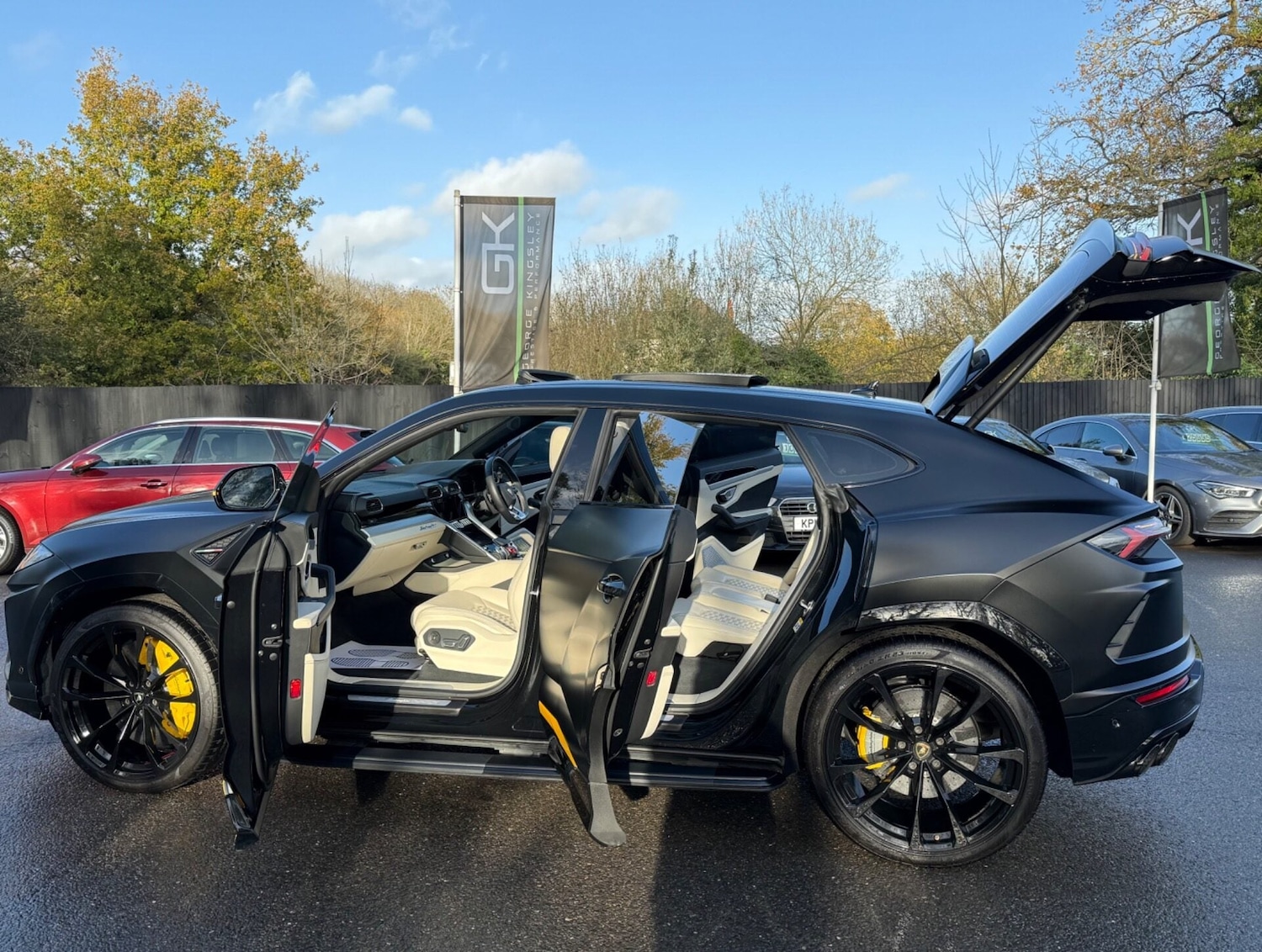 Used Lamborghini Urus 2019 for sale - 76748066: Photo 18