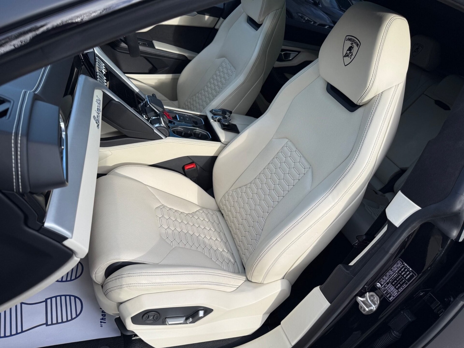 Used Lamborghini Urus 2019 for sale - 76748066: Photo 23