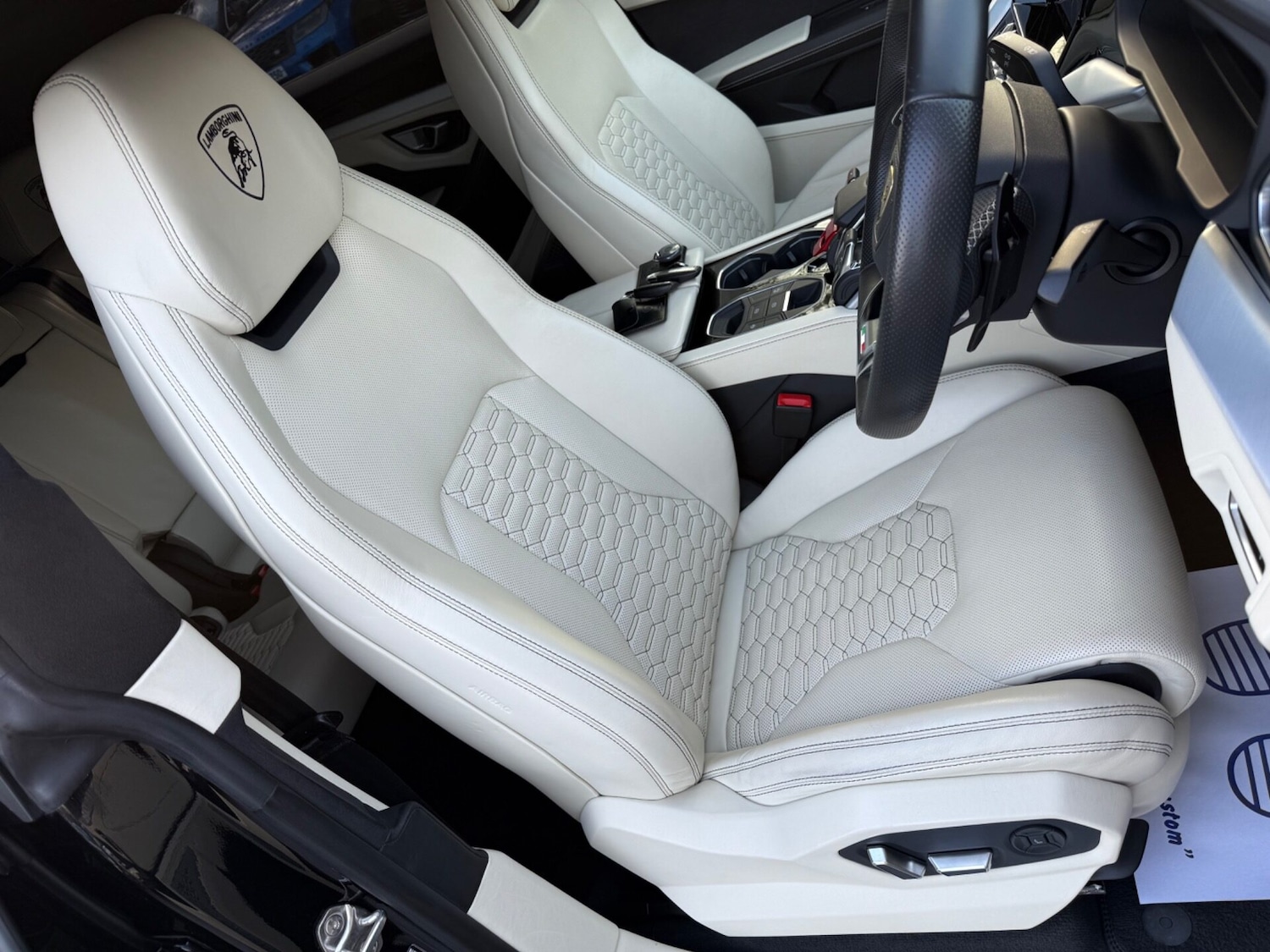 Used Lamborghini Urus 2019 for sale - 76748066: Photo 42