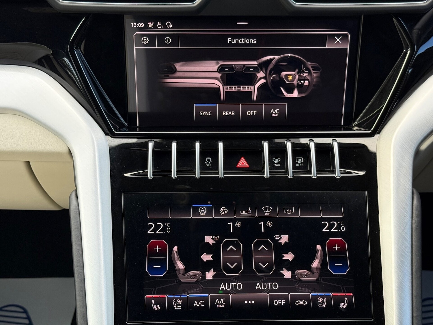 Used Lamborghini Urus 2019 for sale - 76748066: Photo 56