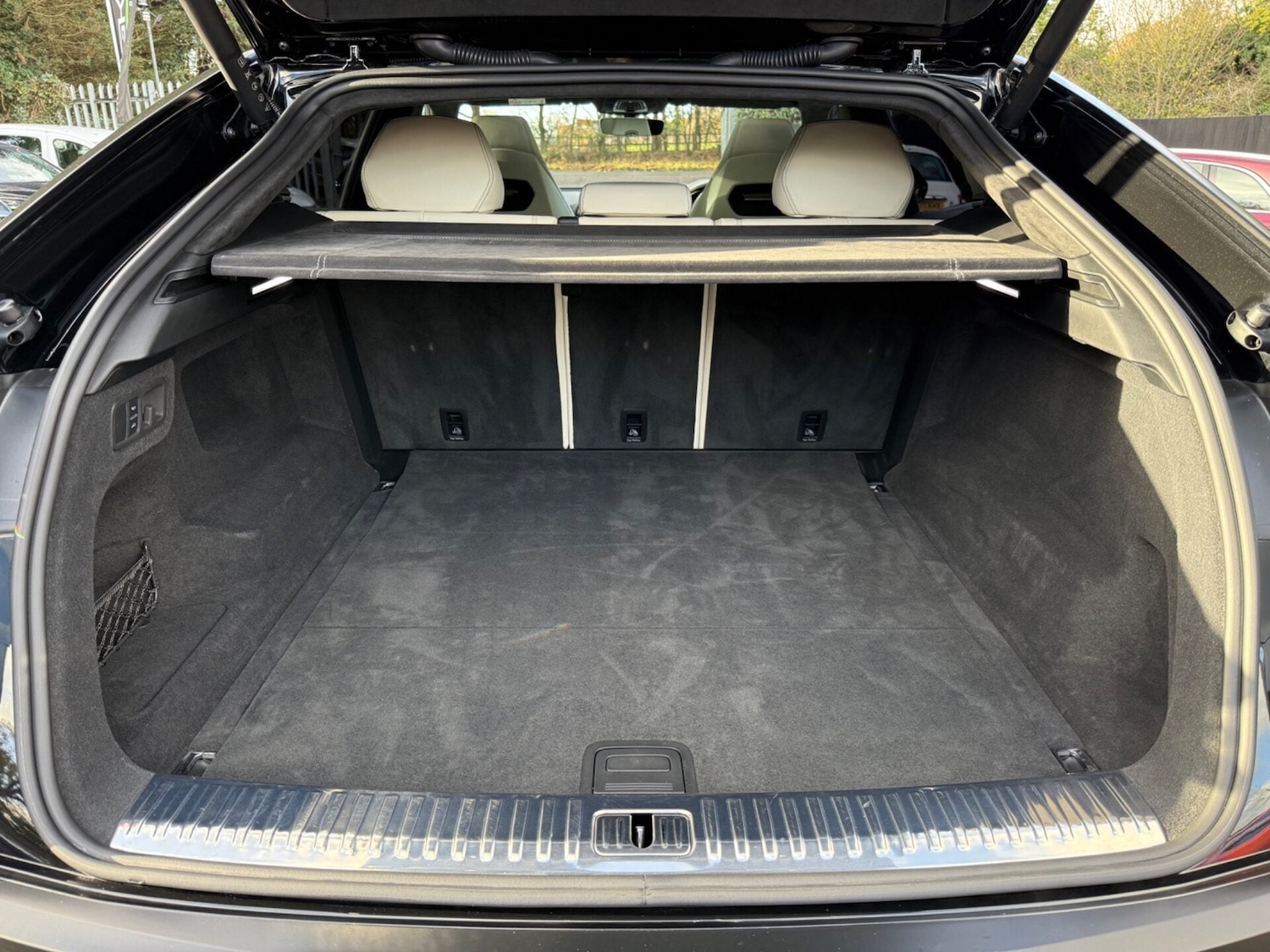 Used Lamborghini Urus 2019 for sale - 76748066: Photo 68