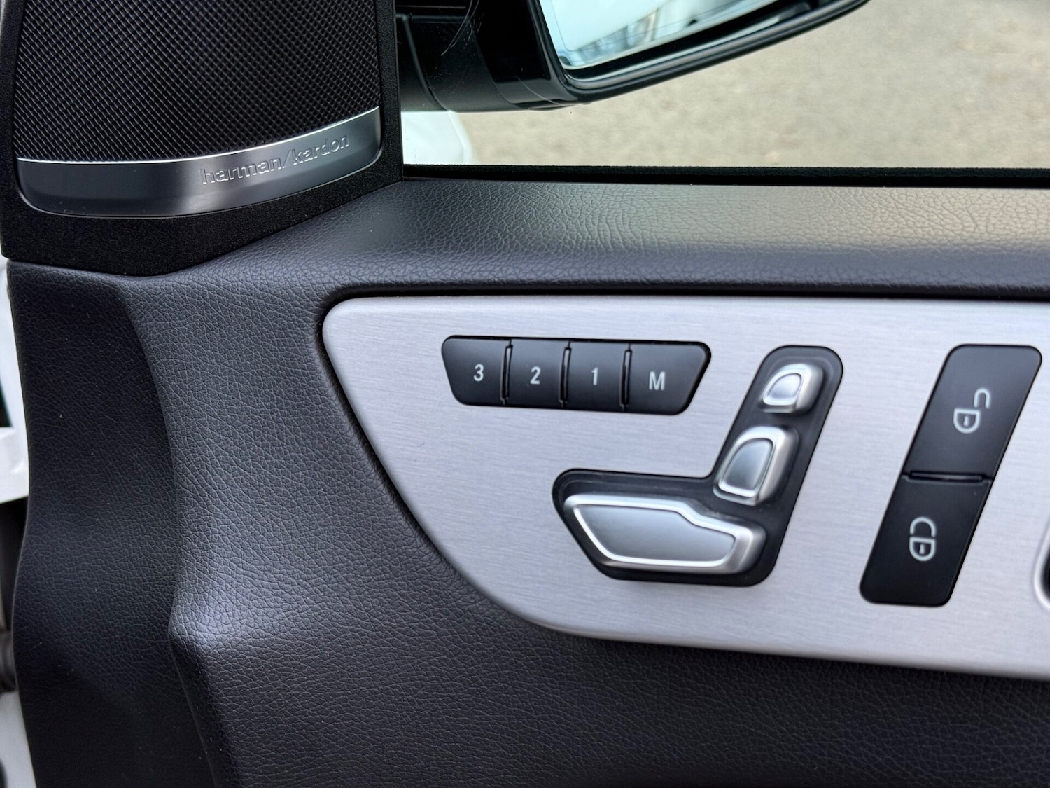 Used Mercedes-Benz GLE 2019 for sale - 76931150: Photo 42