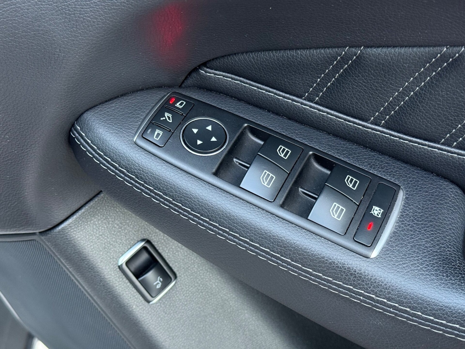 Used Mercedes-Benz GLE 2019 for sale - 76931150: Photo 43