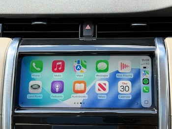 Used Land Rover Discovery Sport 2020 for sale - 79385757: Photo