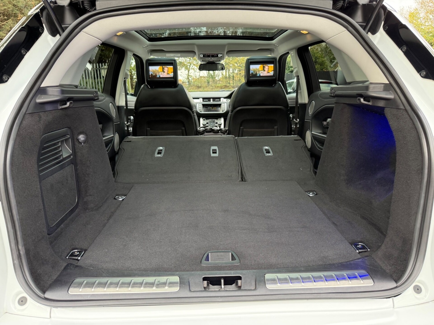 Used Land Rover Range Rover Evoque 2015 for sale - 76541376: Photo 68