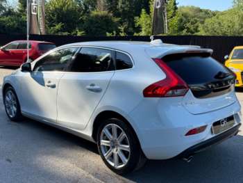 Used Volvo V40 2017 for sale - 75244350: Photo