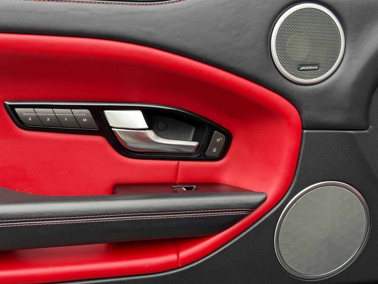 Used Land Rover Range Rover Evoque 2017 for sale - 76304996: Photo 28