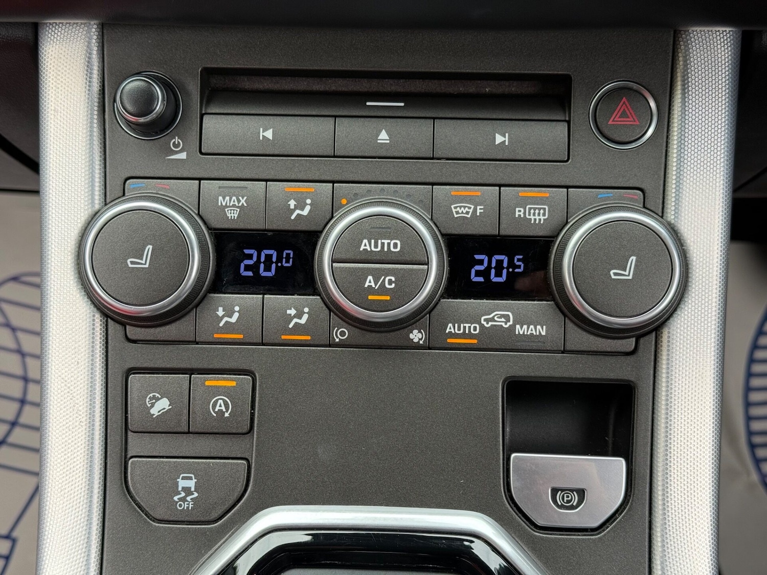 Used Land Rover Range Rover Evoque 2017 for sale - 76304996: Photo 42