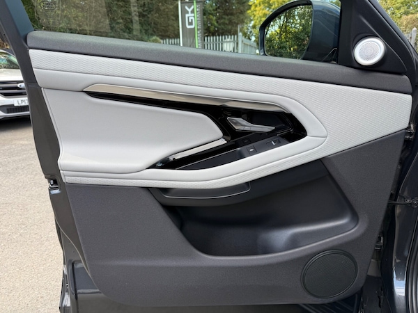 Used Land Rover Range Rover Evoque 2019 for sale - 76126589: Photo 24