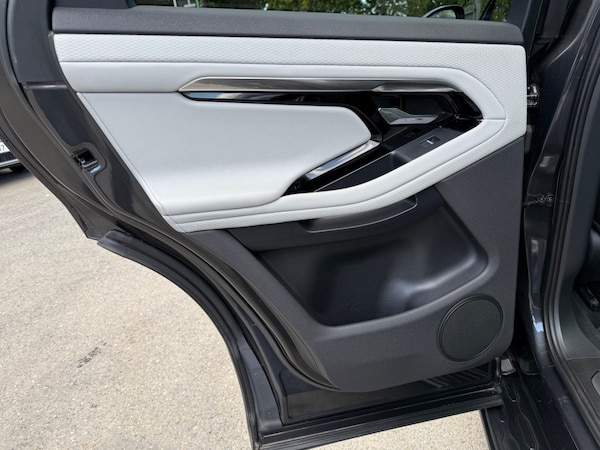 Used Land Rover Range Rover Evoque 2019 for sale - 76126589: Photo 28