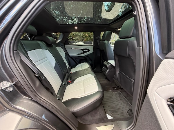 Used Land Rover Range Rover Evoque 2019 for sale - 76126589: Photo 32