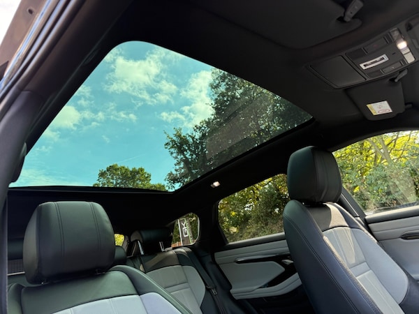 Used Land Rover Range Rover Evoque 2019 for sale - 76126589: Photo 50