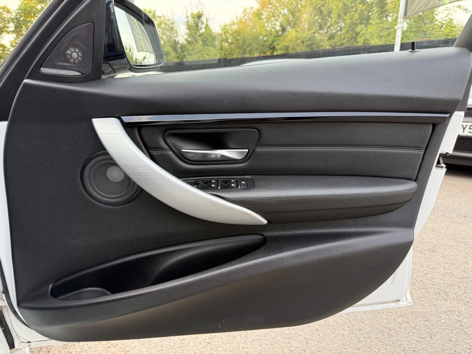 Used BMW 3 Series 2016 for sale - 76126590: Photo 34