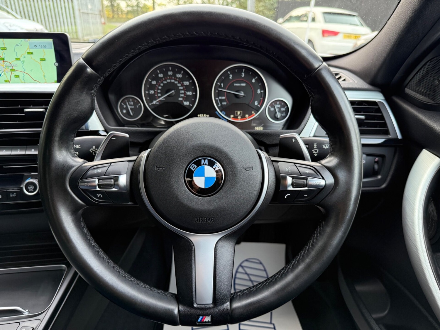 Used BMW 3 Series 2016 for sale - 76126590: Photo 7