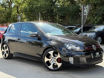 Volkswagen - Golf