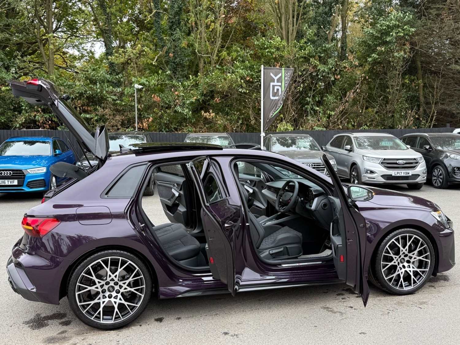 Used Audi RS3 2025 for sale - 76312218: Photo 22