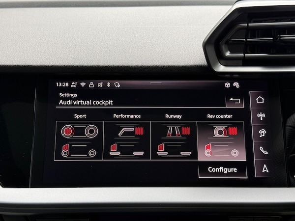 Used Audi RS3 2025 for sale - 76312218: Photo 77