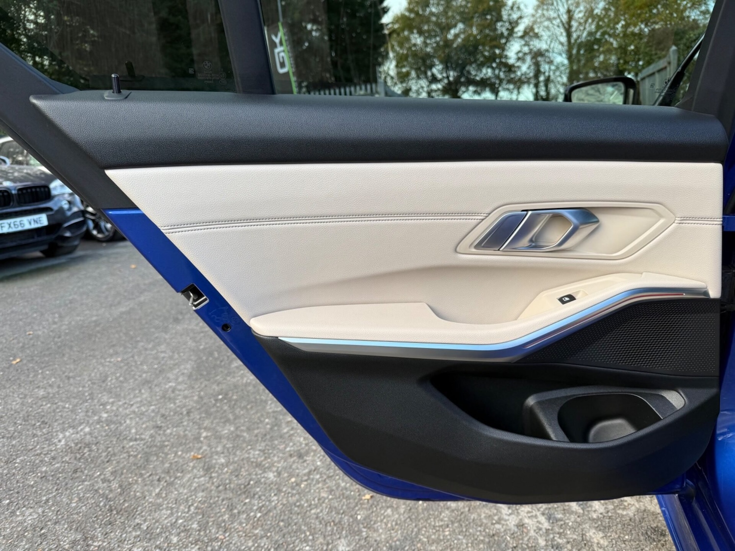 Used BMW 3 Series 2020 for sale - 76588323: Photo 30