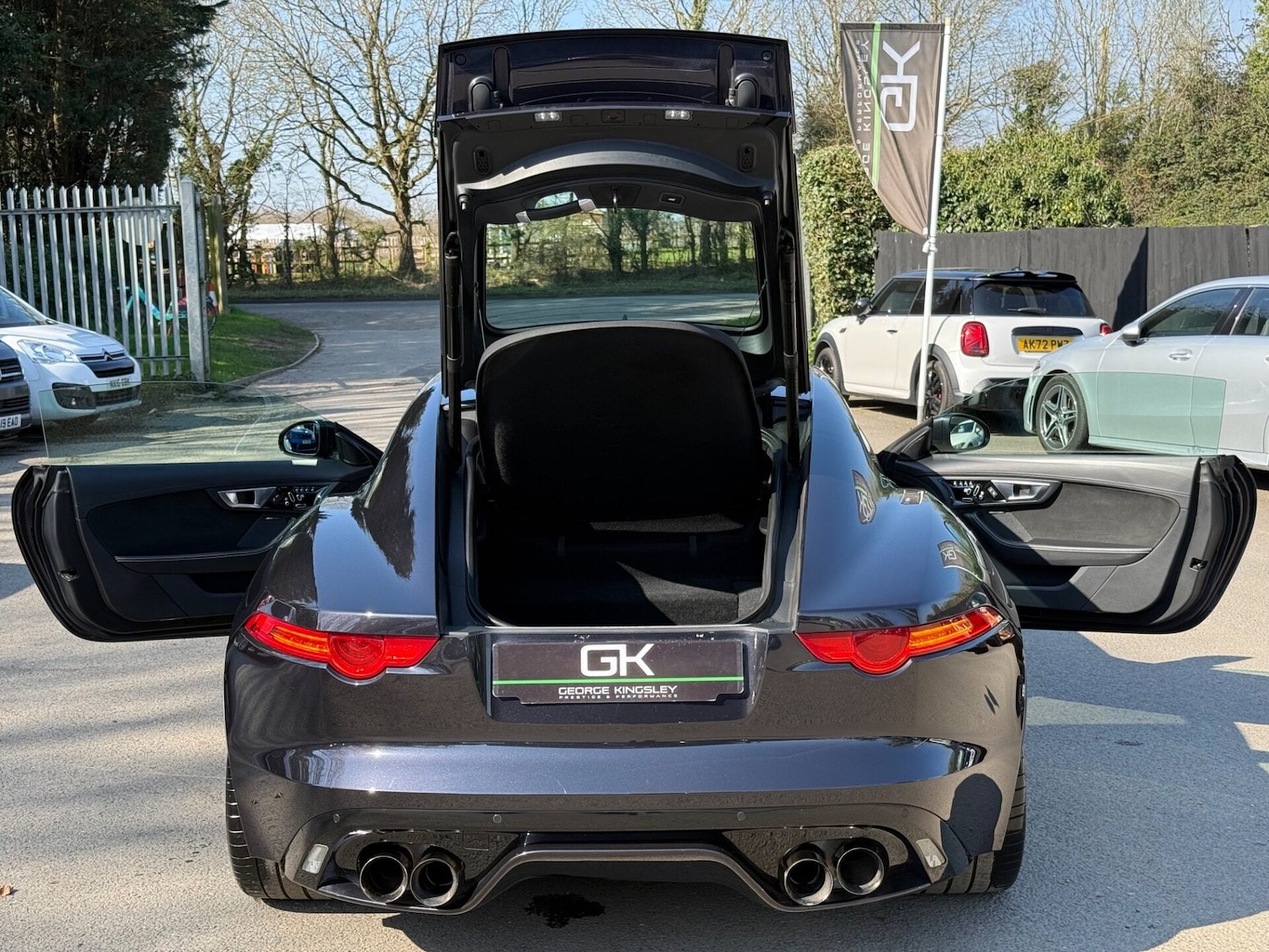 Used Jaguar F-Type 2015 for sale - 77952130: Photo 18