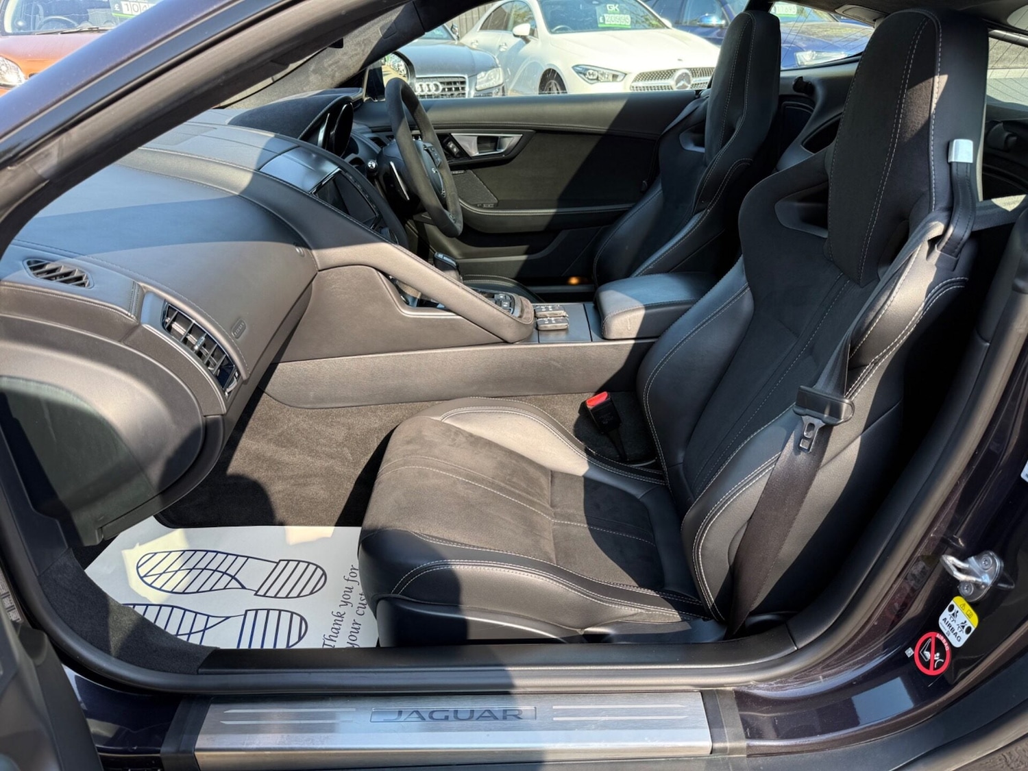 Used Jaguar F-Type 2015 for sale - 77952130: Photo 27