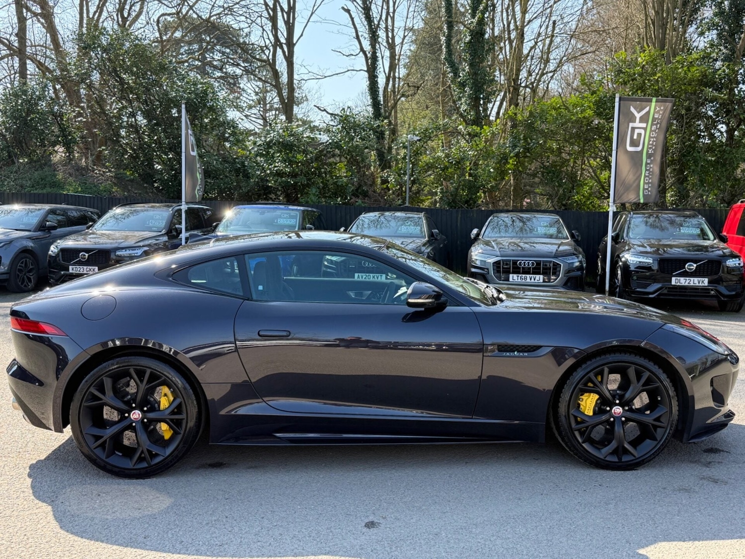 Used Jaguar F-Type 2015 for sale - 77952130: Photo 4