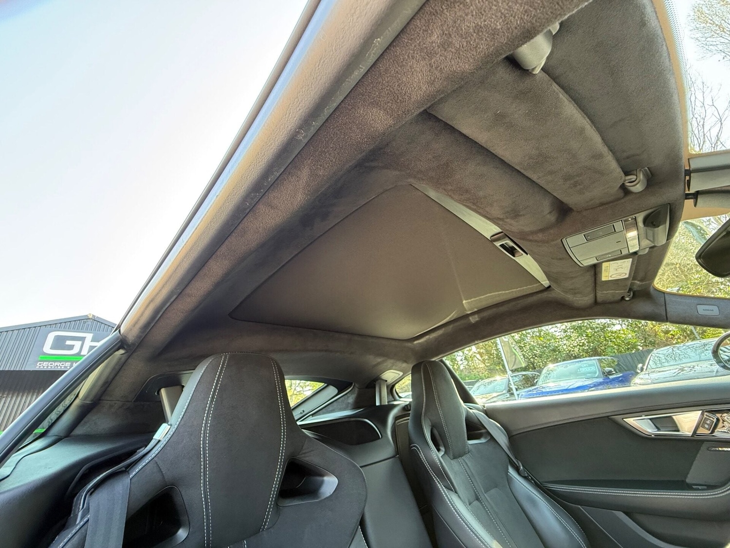 Used Jaguar F-Type 2015 for sale - 77952130: Photo 53