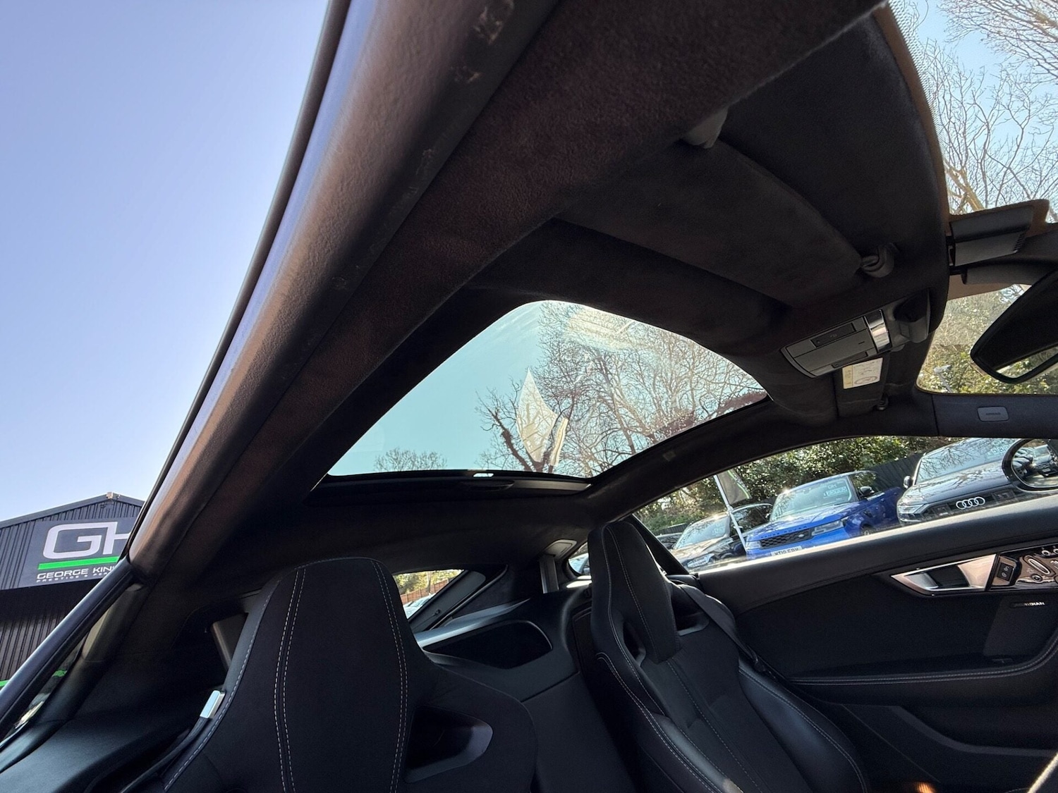 Used Jaguar F-Type 2015 for sale - 77952130: Photo 54