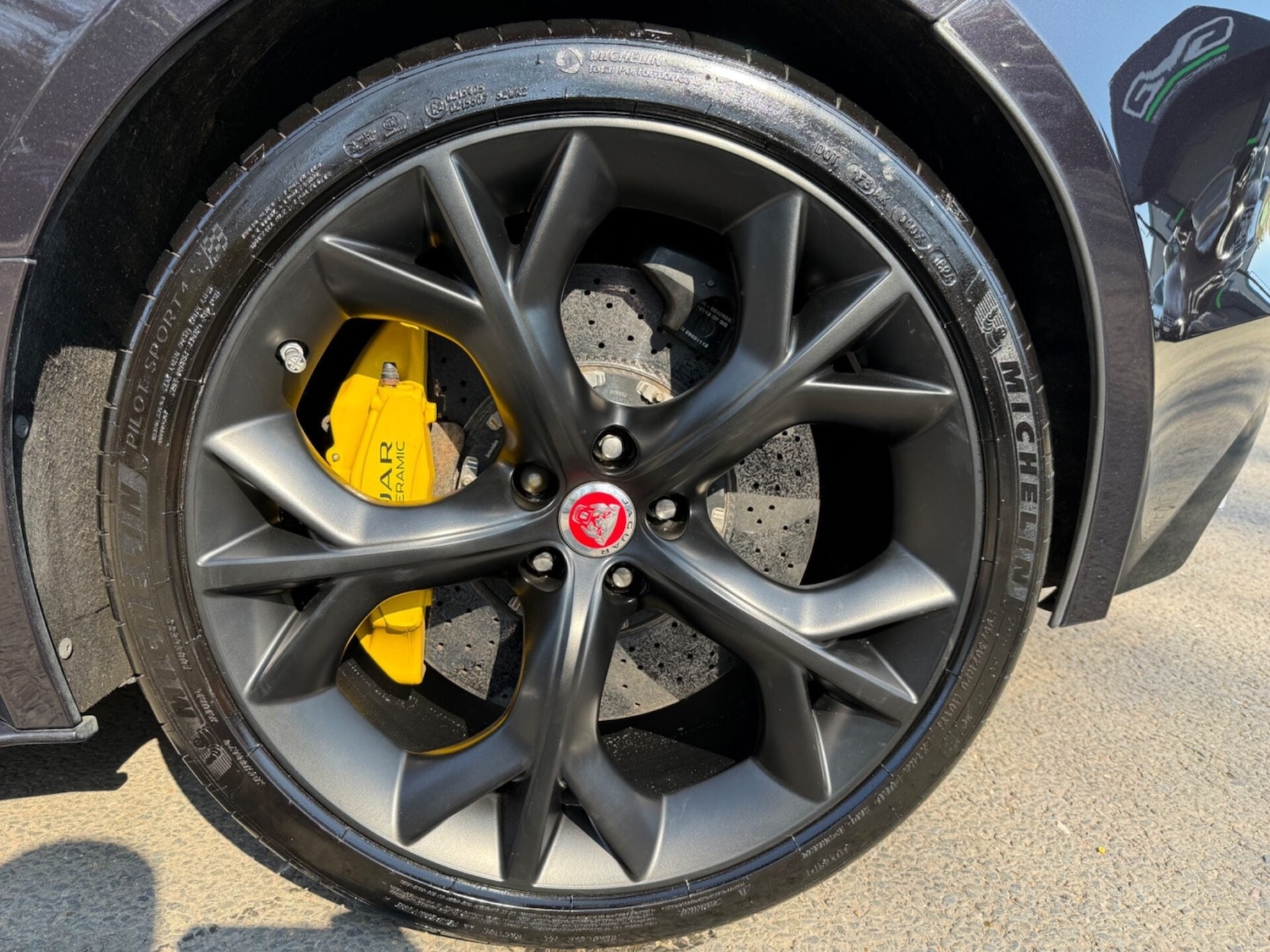 Used Jaguar F-Type 2015 for sale - 77952130: Photo 64