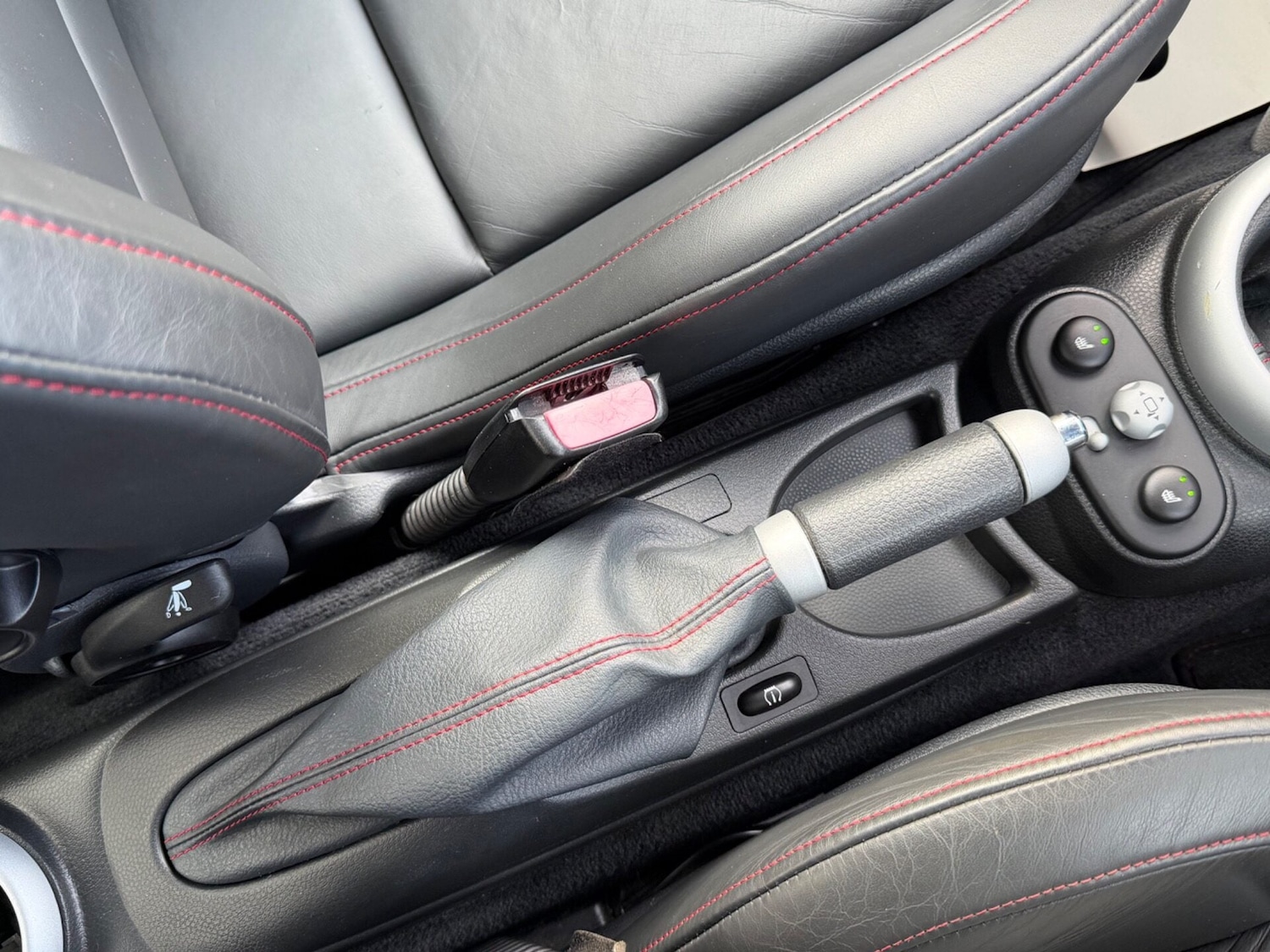 Used MINI Hatch 2006 for sale - 77258373: Photo 39