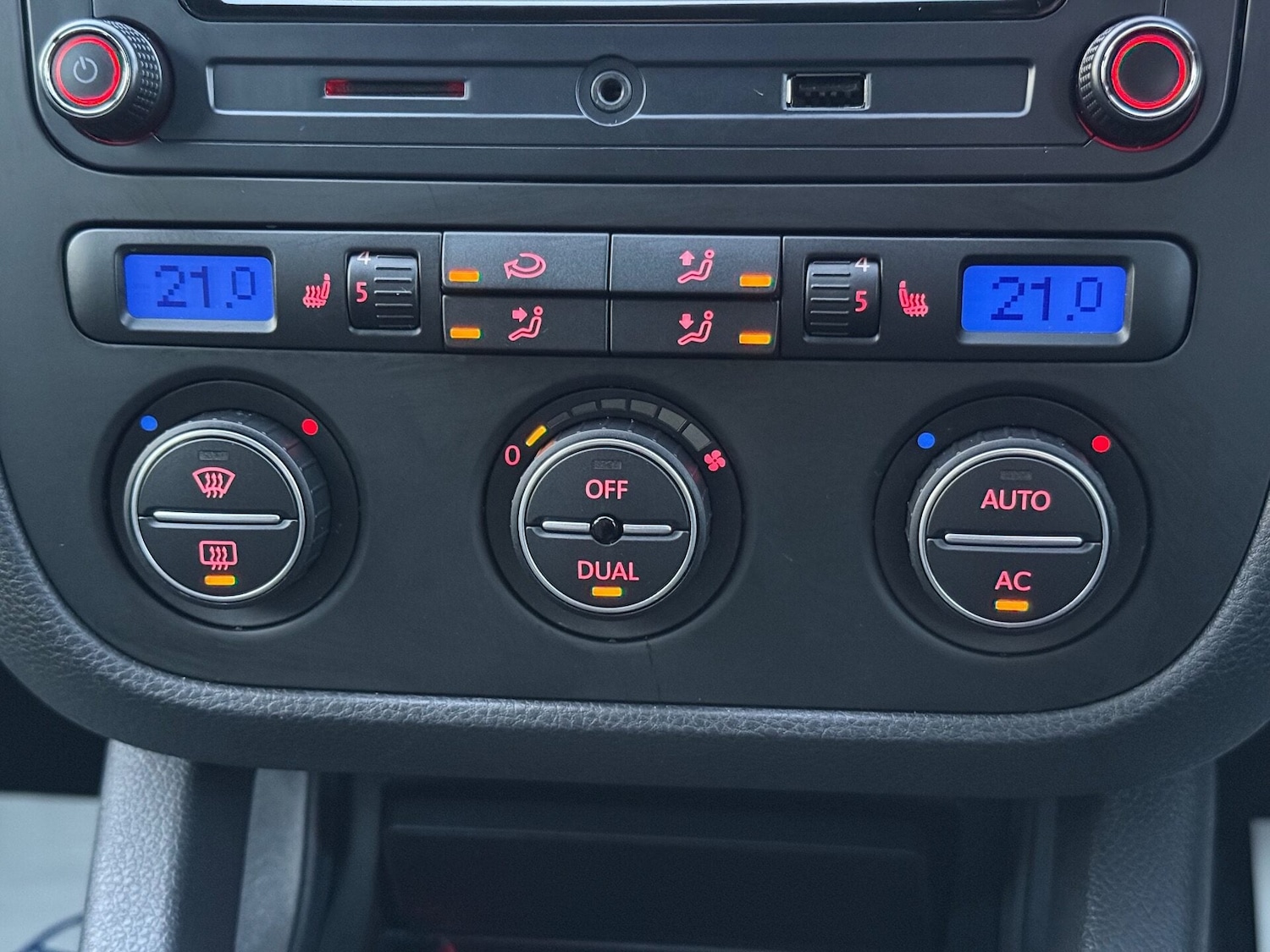 Used Volkswagen Golf 2007 for sale - 76957107: Photo 40