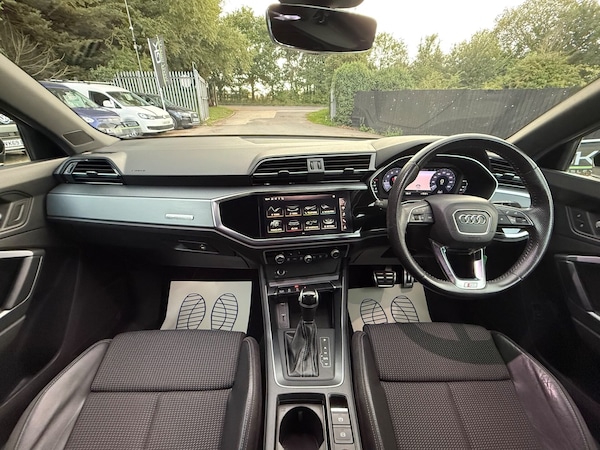 Used Audi Q3 2019 for sale - 75481675: Photo 14
