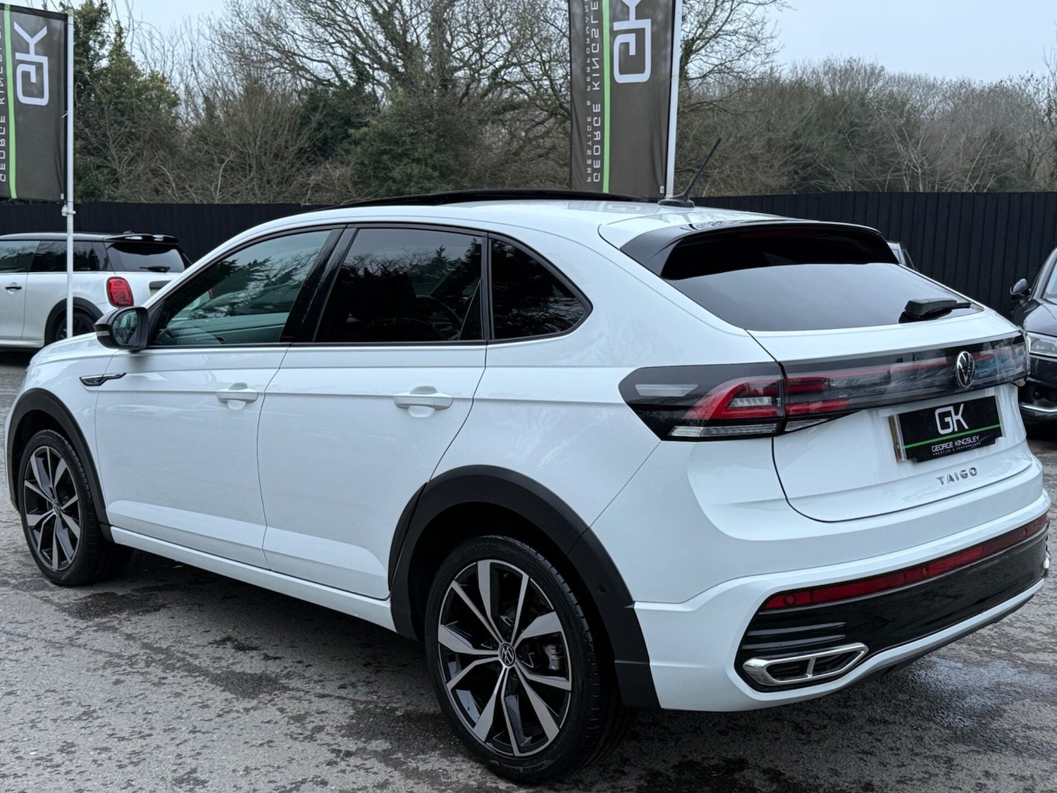 Used Volkswagen Taigo 2023 for sale - 77363408: Photo 2