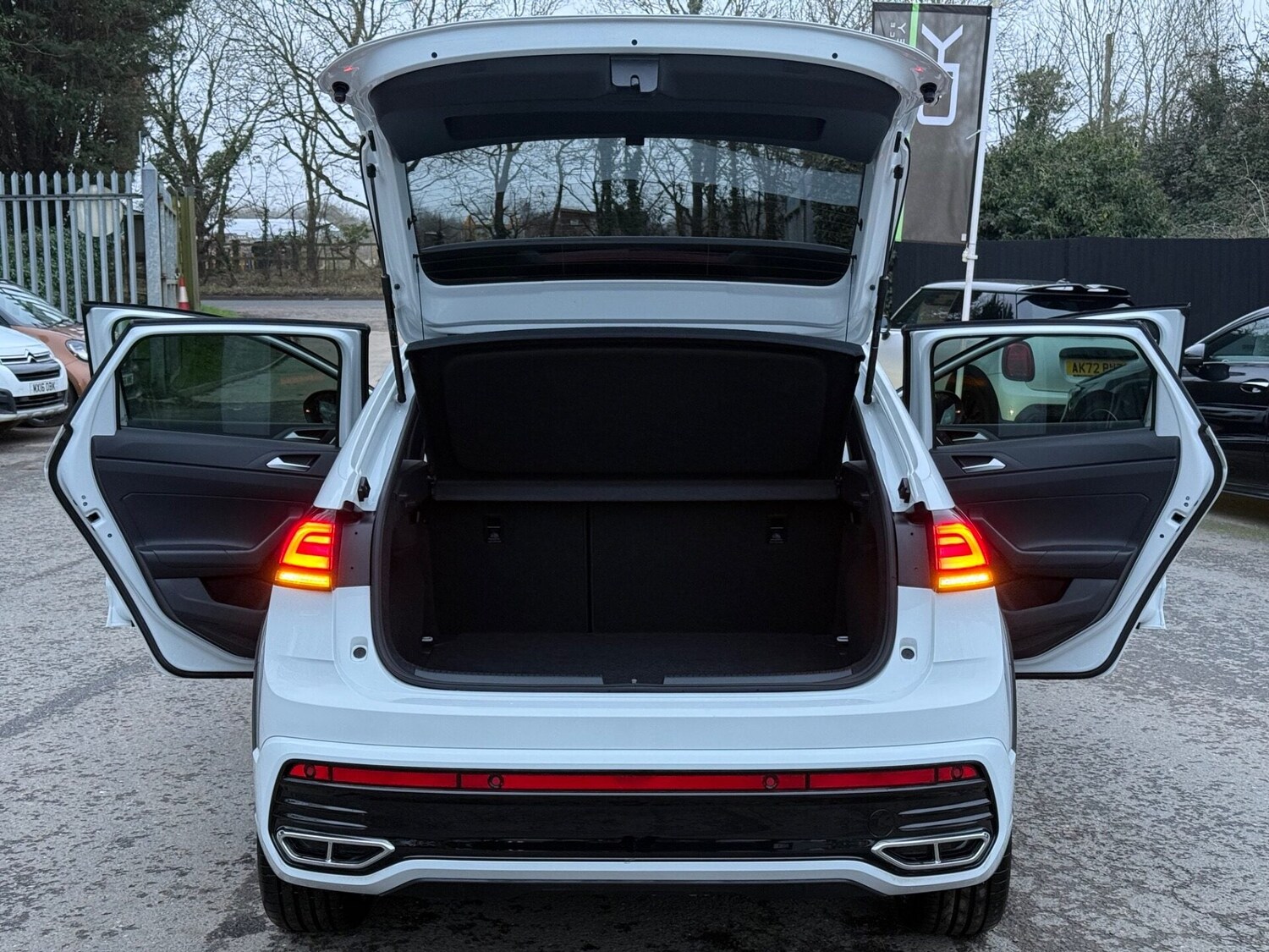 Used Volkswagen Taigo 2023 for sale - 77363408: Photo 22