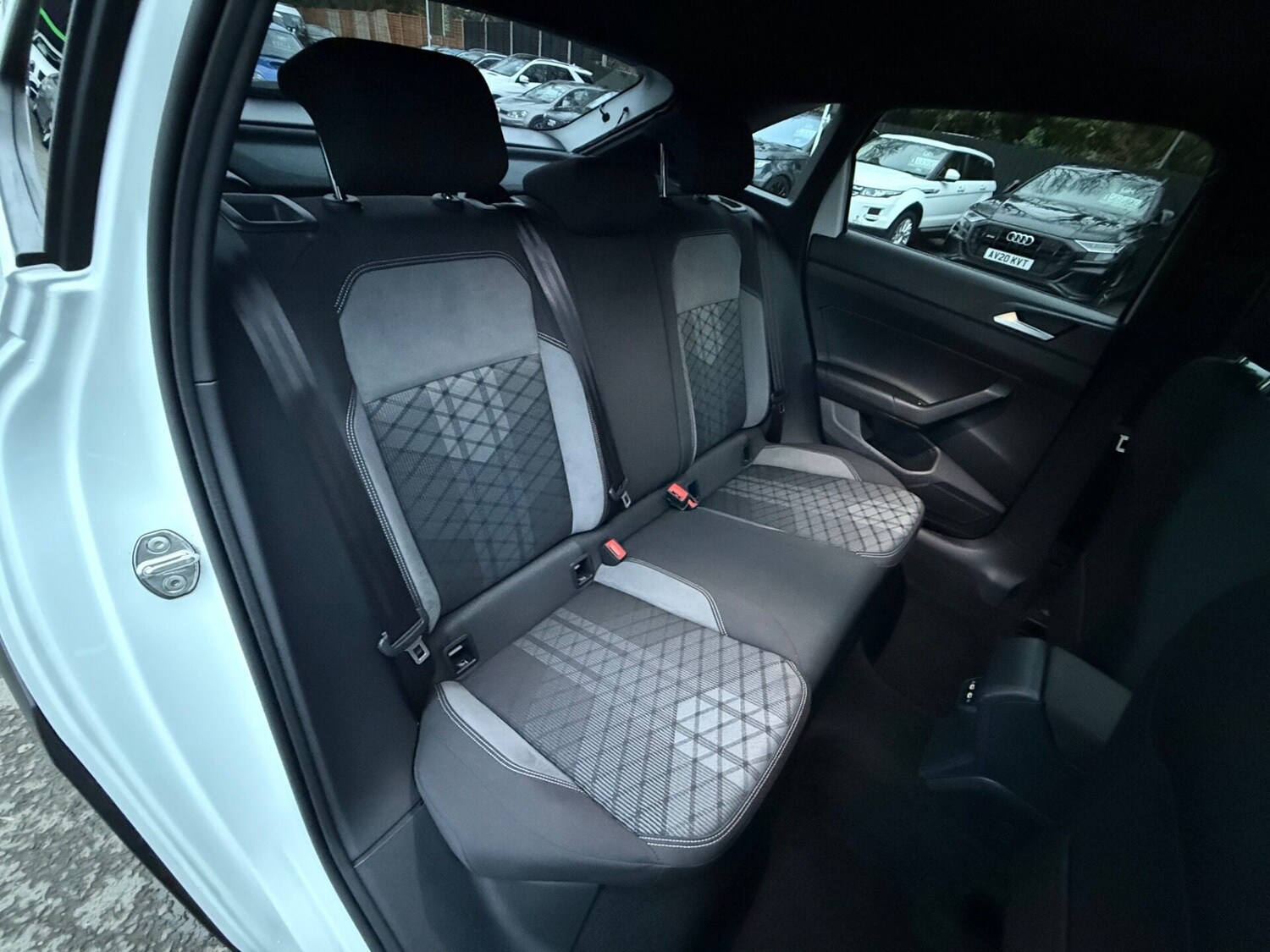 Used Volkswagen Taigo 2023 for sale - 77363408: Photo 34