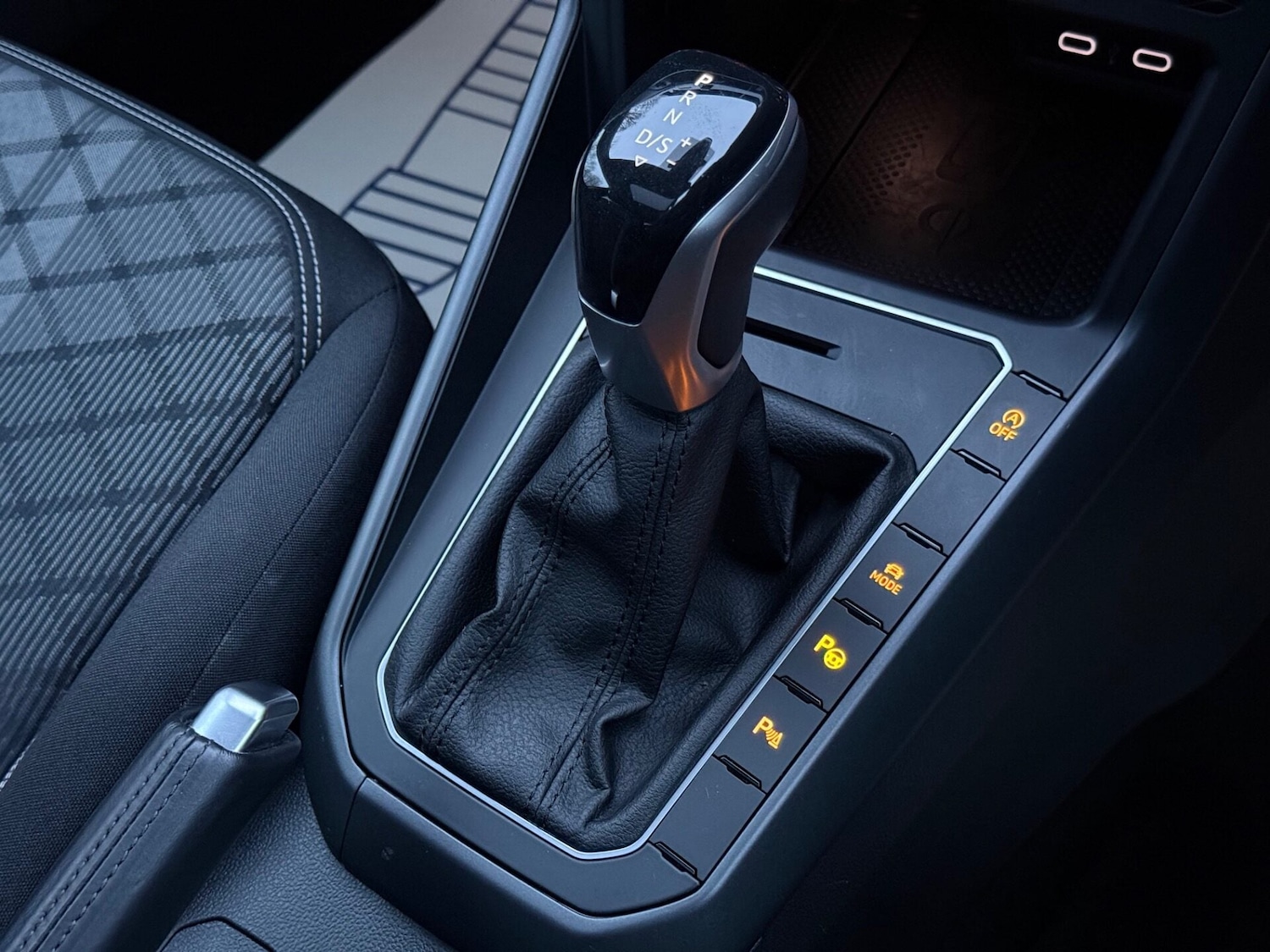 Used Volkswagen Taigo 2023 for sale - 77363408: Photo 5