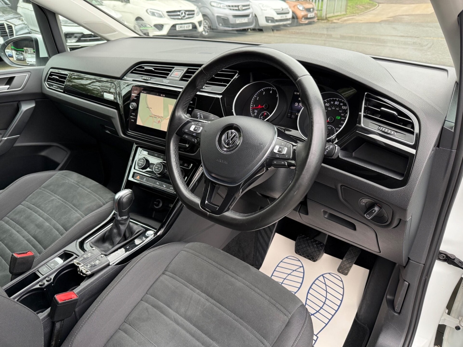 Used Volkswagen Touran 2017 for sale - 77391785: Photo 14