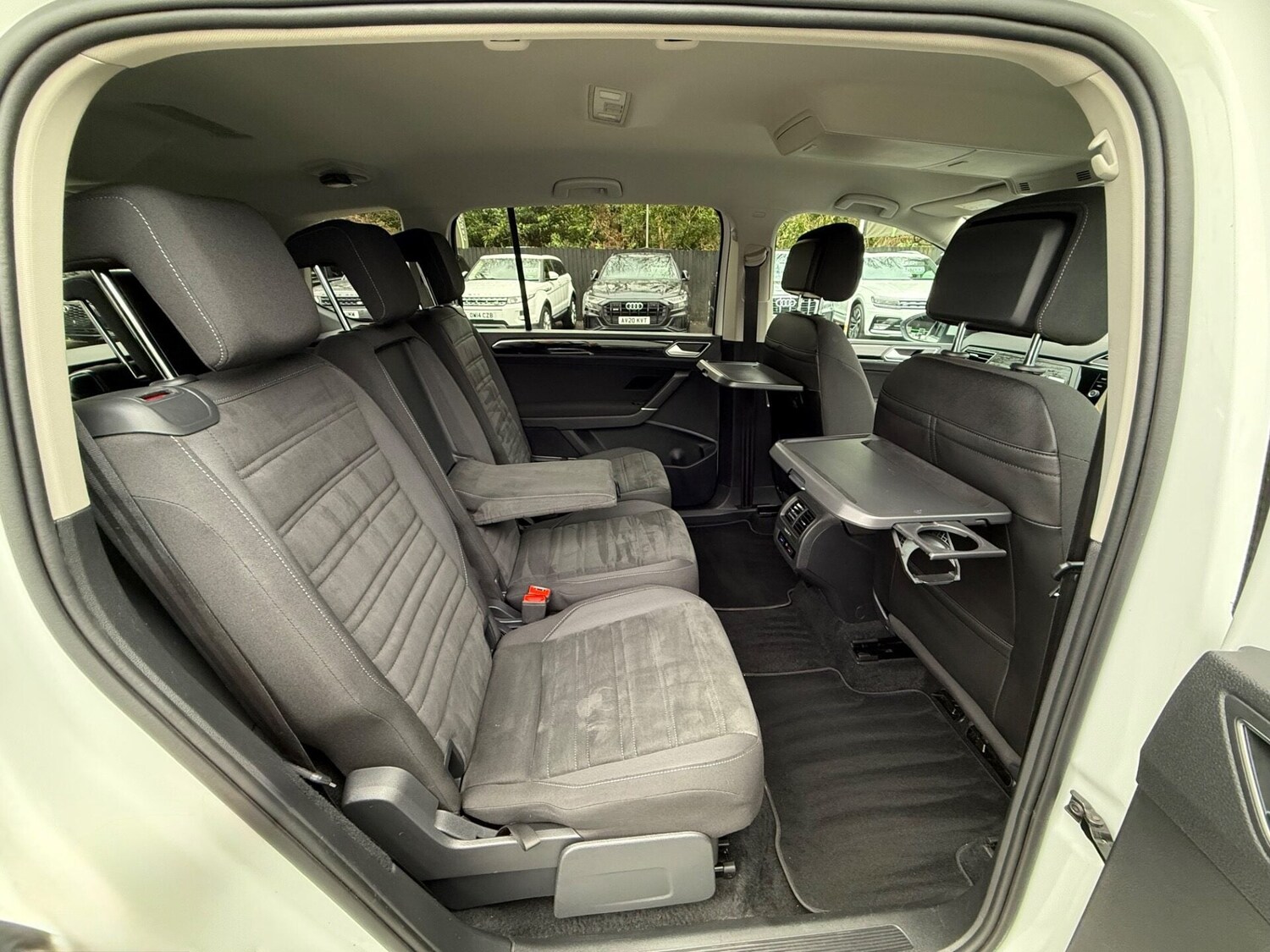 Used Volkswagen Touran 2017 for sale - 77391785: Photo 26